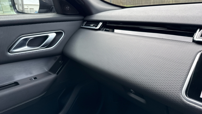 Land Rover Range Rover Velar 2.0 D200 R-Dynamic S 5dr Auto Diesel Estate